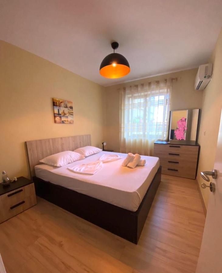 Saranda Beach Apartment Eksteriør billede