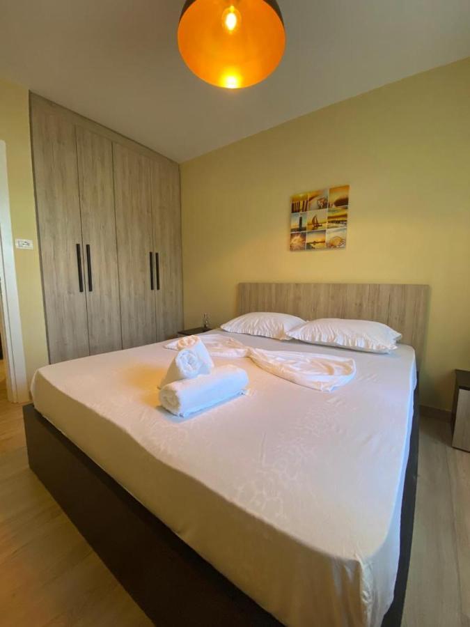 Saranda Beach Apartment Eksteriør billede