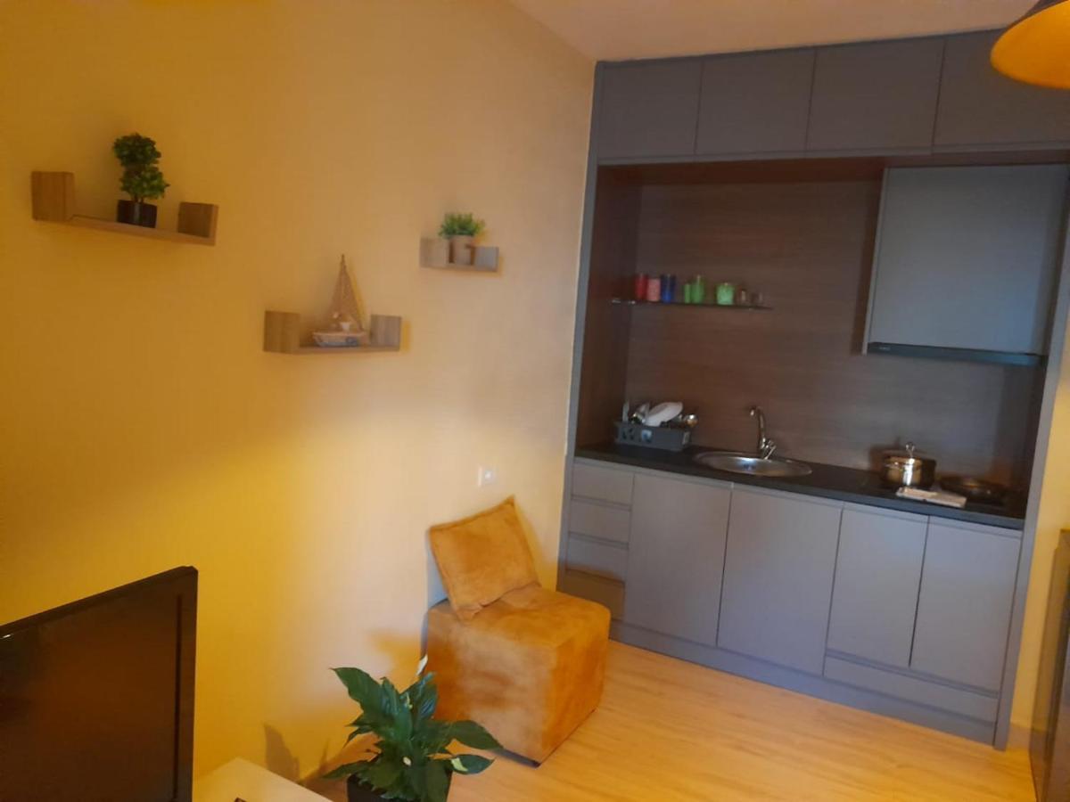 Saranda Beach Apartment Eksteriør billede